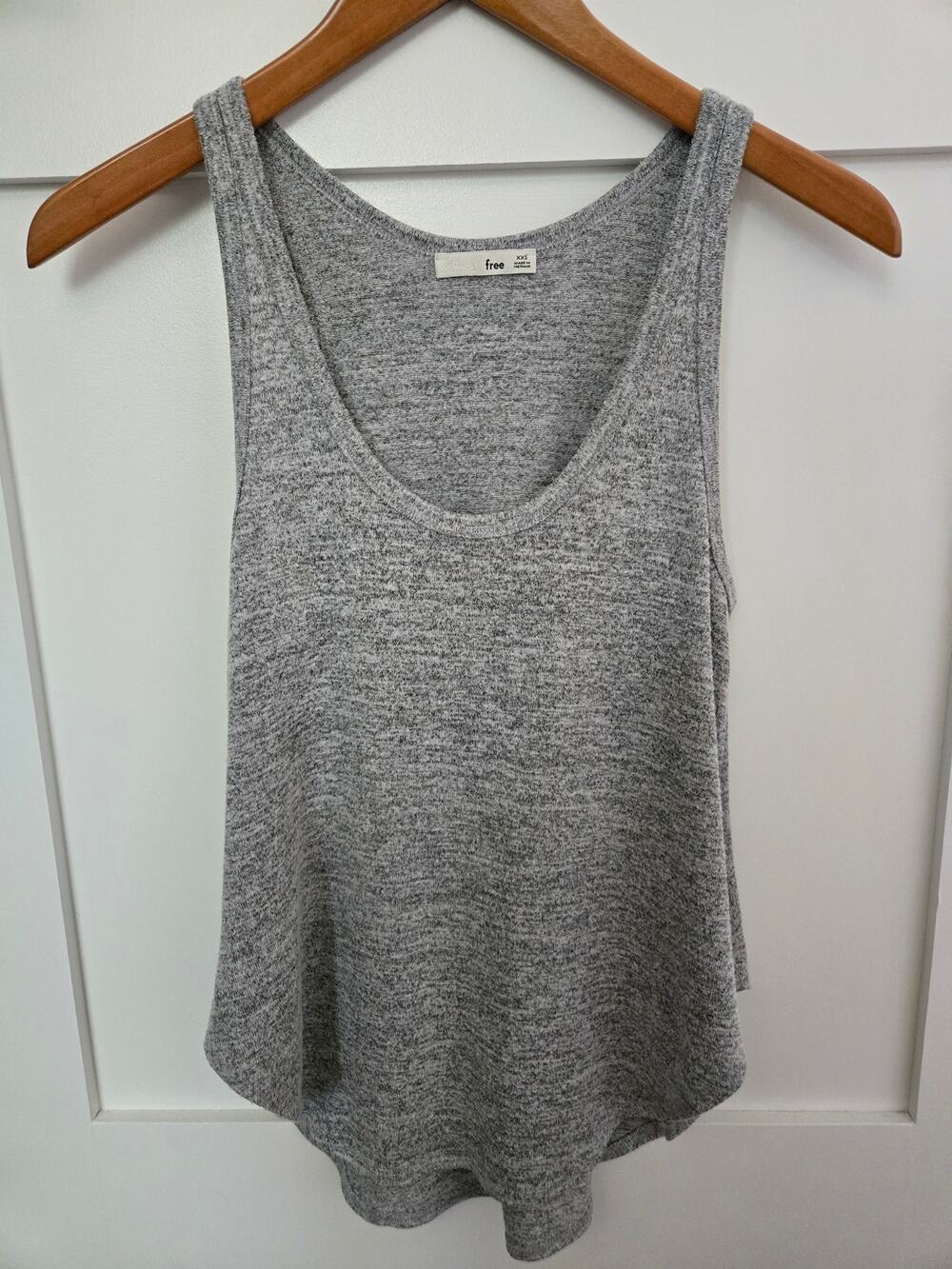 Aritzia Wilfred Free Light Heathered Grey XXS Tank Top